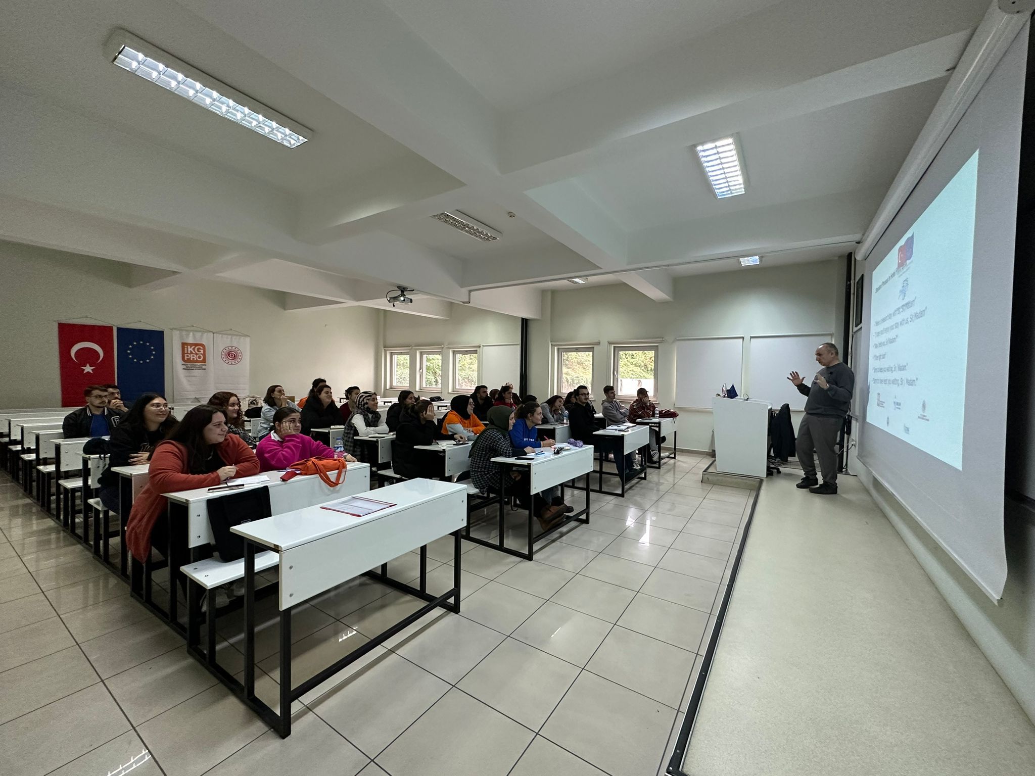 Ön Büro Personeli Eğitimleri Başladı